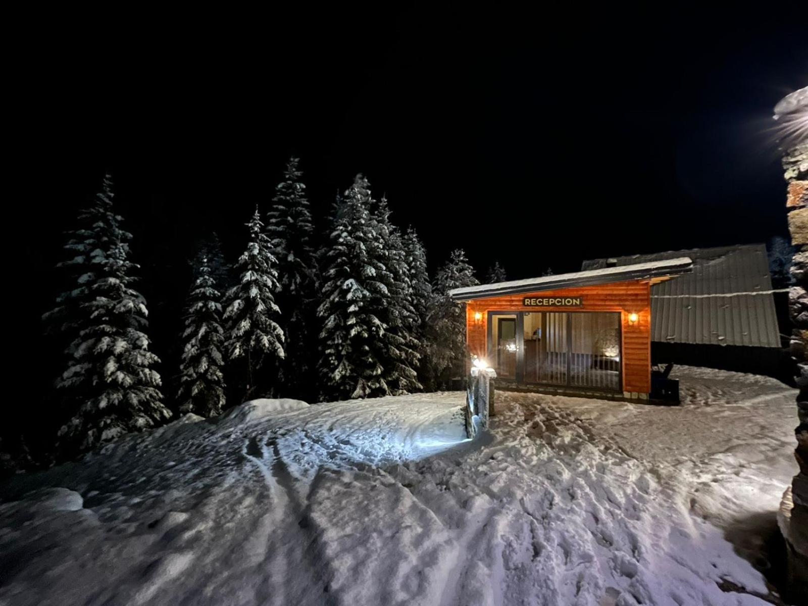 Bujtinat Lisa Apartment Boge Exterior foto